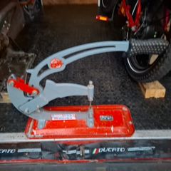 Concrete Tile cutter