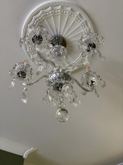 2 x wall lights and 2 x ceiling lights, silver in colour100 each for ceiling lights and 50 each for wall lights