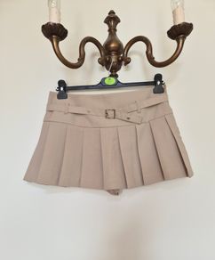 Pleated skort
