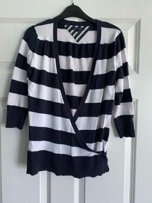 Tommy Hilfiger top size S