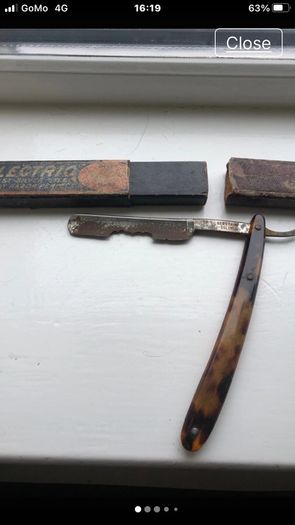 antique razor