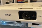 Epson EB-X24 3500 Lumens Home Cinema HDMI Projector XGA  (Lamp: 1397 hours) Used