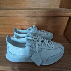 New.women's Clarks.leather shoes.UK 6.5G/EUR 40