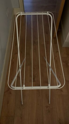 Clothes airer