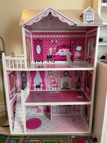 Doll House