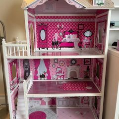 Doll House