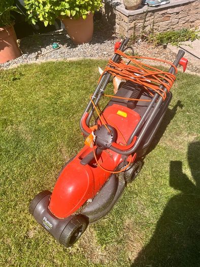 flymo venturer 320