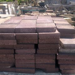 Ceramic thermal bricks from storage heater