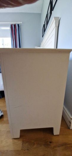 Double Bed Frame & 2 bedside lockers