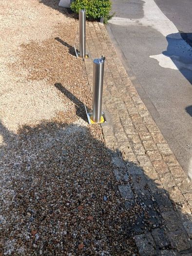 www.drivewaybollards.ie