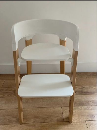 Stokke steps high chair and junior chair
