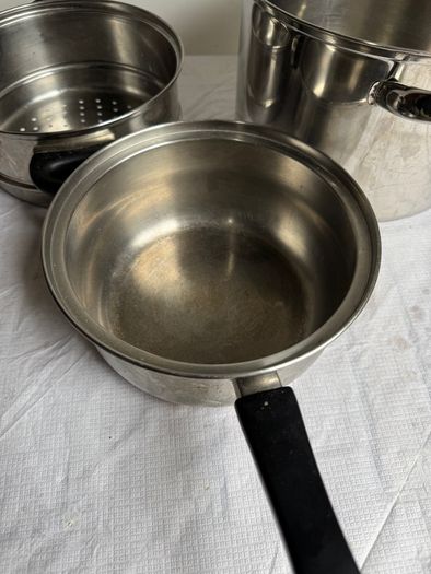 Pasta soup and veg cooking pots large and small inox