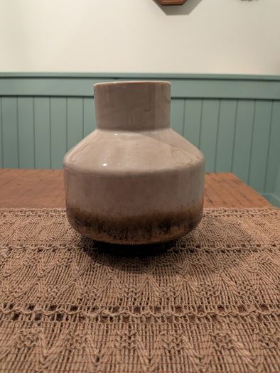 Ceramic Vase (16cm high)