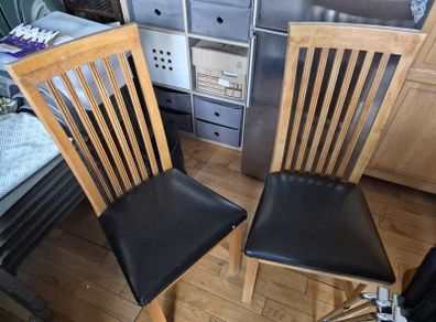 oak chairs x4