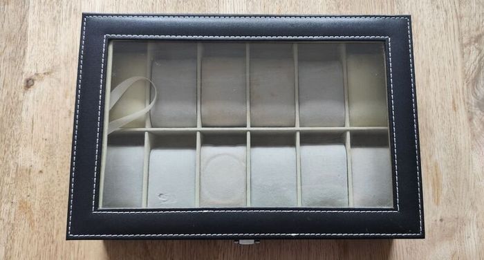 12-Slot Leather Watch Box Organizer with Glass Lid