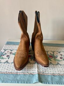cowboy boots womens