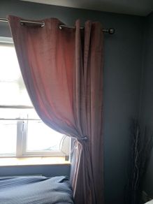 Dusky pink fully lined curtains with matching curtains