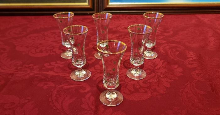 6 Pieces Irish Shamrock Gold Rimmed Footed Shot Glasses