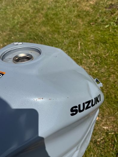 Suzuki gsx s1000 2022 Tank