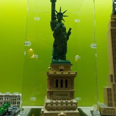 lego architecture 21042