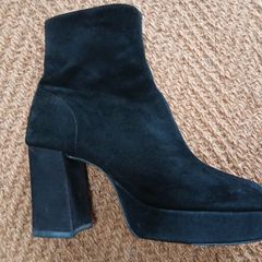 Black Platform Boots