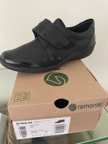 Remonte black shoes