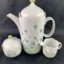 Vintage coffe pot, sugar and creamer set Image 2
