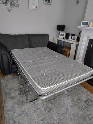 Armchair suite with Sofa bed