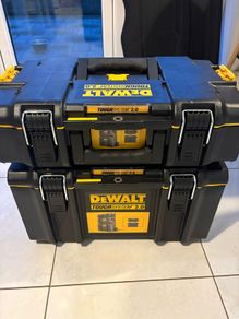 dewalt box