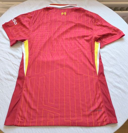 2024/25 Liverpool Stadium Nike Home Jersey Size XL Adults