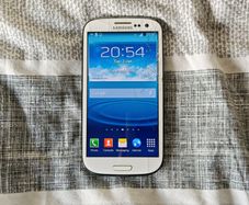 Samsung Galaxy S3 16GB White Unlocked