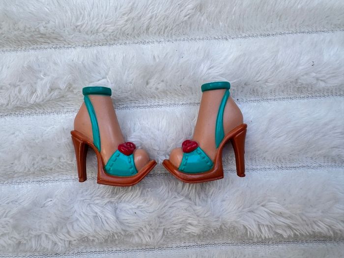 Miami Getaway Kenzie Mattel My Scene Doll Shoes Heels - ONLY Used Please see photos