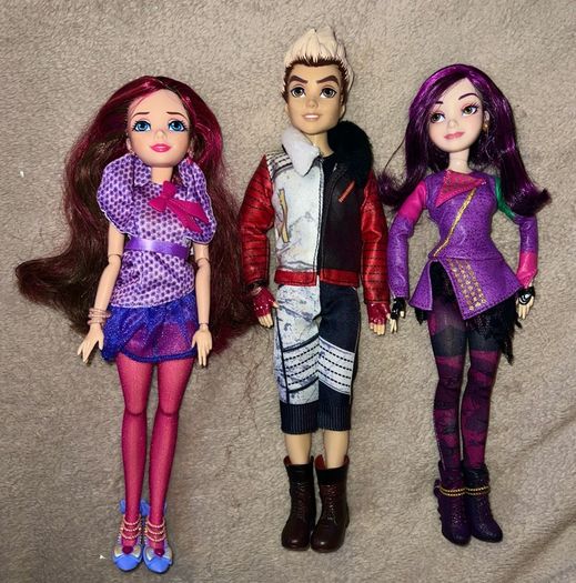 Disney Descendants Doll Bundle Evie, Carlos & Jane (Original Outfits)