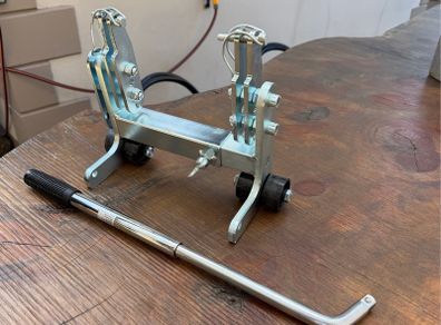 BMW R1200C /CL Garage Centre Stand
