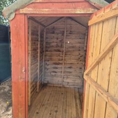 Wooden shed FOR FREE