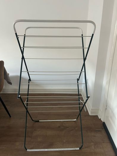clothes drying rack