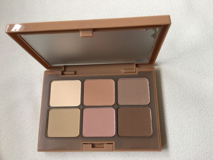 Brand New Tatibeauty Eyeshadow Palette