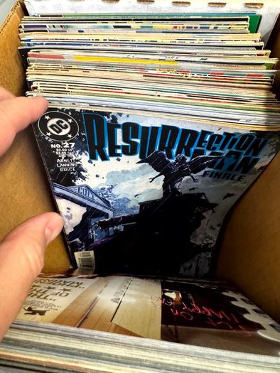 DC Long Comic Box w 250 comics for Sale (2)