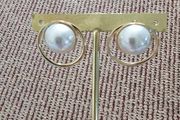 Brabd New Elegant Pearl Hoop Earrings with Gold Tone design