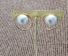 Brabd New Elegant Pearl Hoop Earrings with Gold Tone design