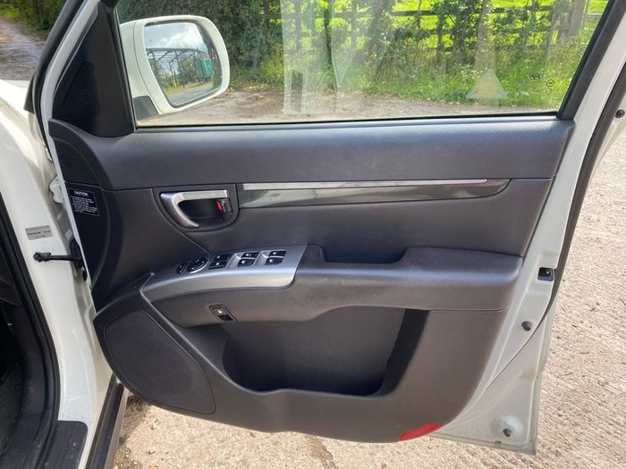 2010 Hyundai Santa Fe Breaking