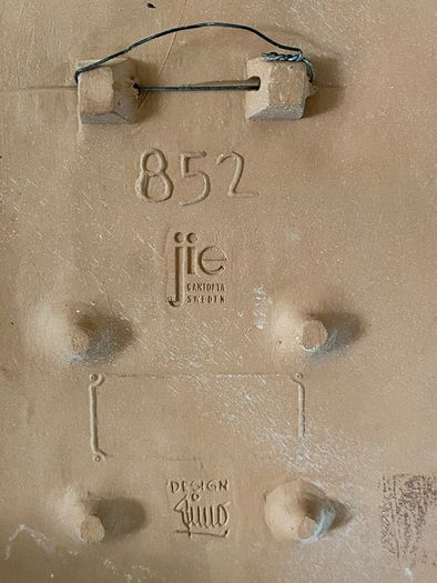 Gorgeous vintage ceramic wall plaque