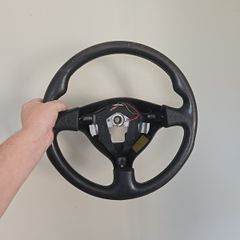 Momo evo 6 steering wheel