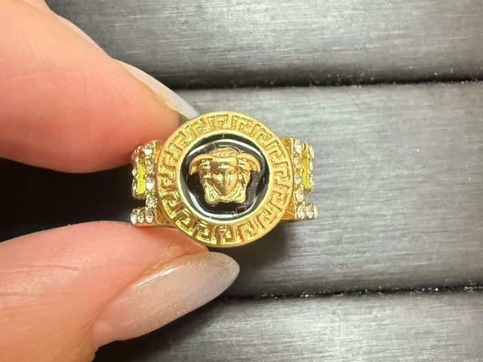 Versace Women's ring size S-M