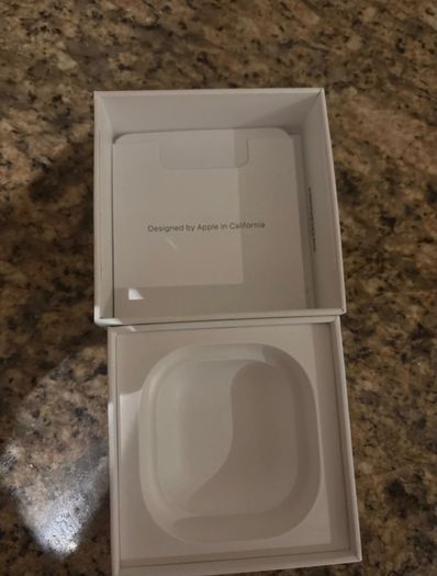 Apple  AirPods Gen 4 ANC