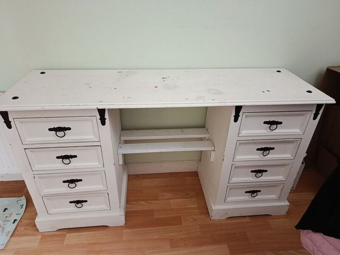 free desk