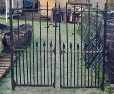 Double Side Gates KAS978