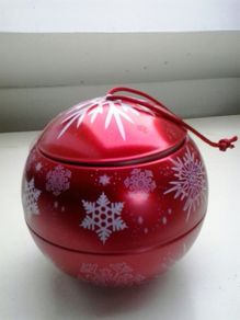 Three decorative Items