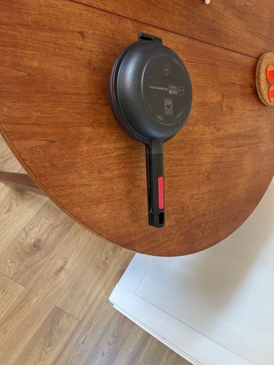 Spanish Omelette double sided frying pan