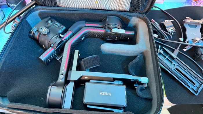 DJI RS3 Pro Combo - New, never used